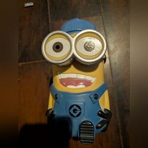 Universal Studios Despicable Me Minion Mayhem Souvenir Sipper Cup Drink Bottle